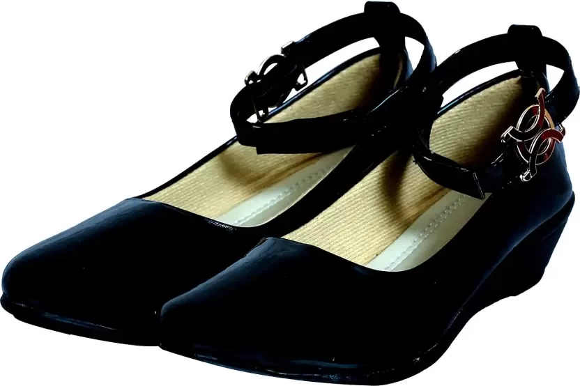 belt-bellie Bellies For Women  (Black)