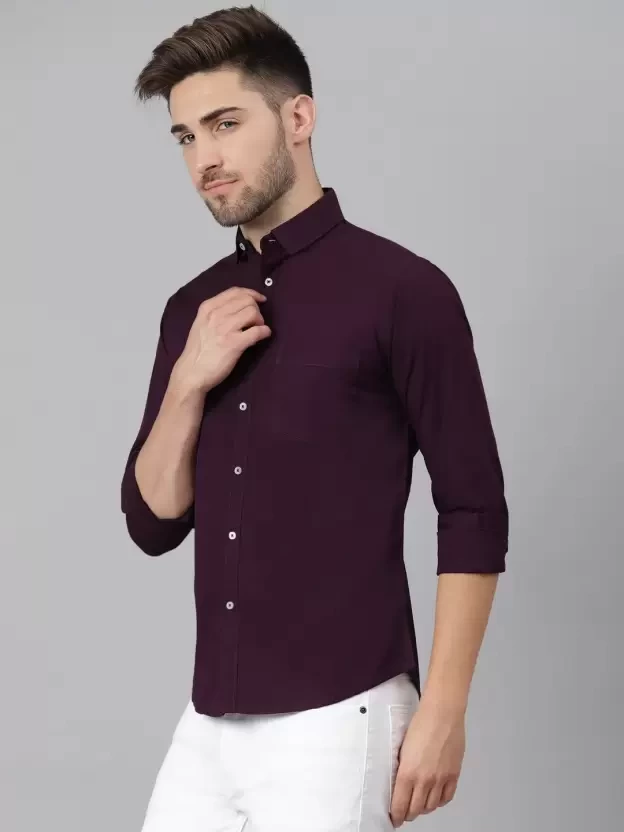 Men Slim Fit Solid Spread Collar Casual Shirt
